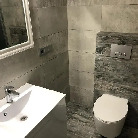 Apartamento Gil Apartments, Volodimirskaja 90.246 - Majetok Bozdosh