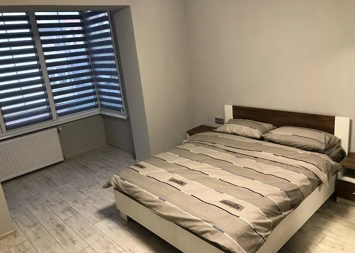Daire Gil Apartments, Volodimirskaja 90.246 - Majetok Bozdosh