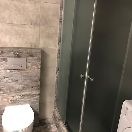 Apartamento Gil Apartments, Volodimirskaja 90.246 - Majetok Bozdosh *